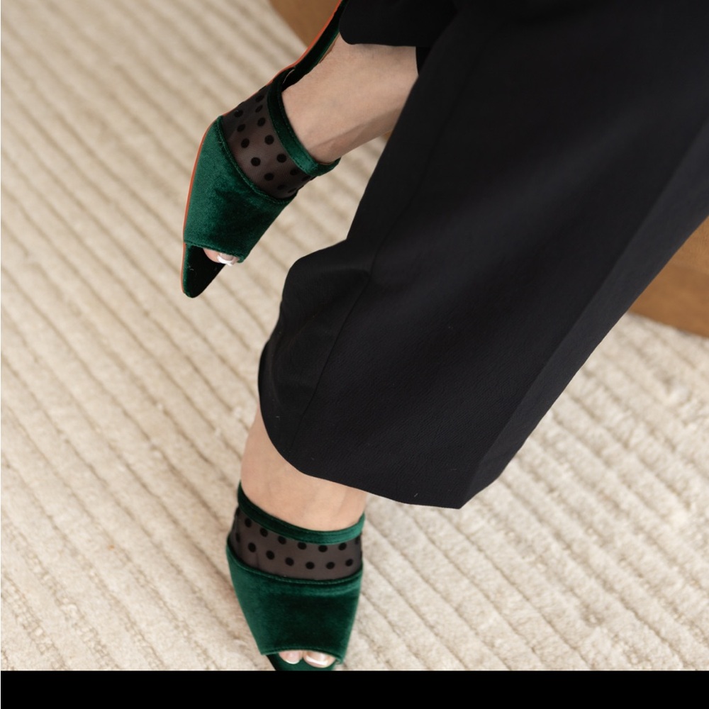 NEW velvet green sandals
